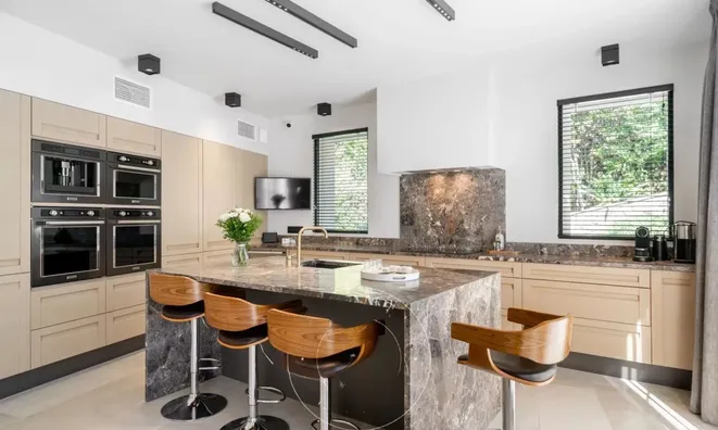 Недвижимость Villa Collines Le Cannet: 2