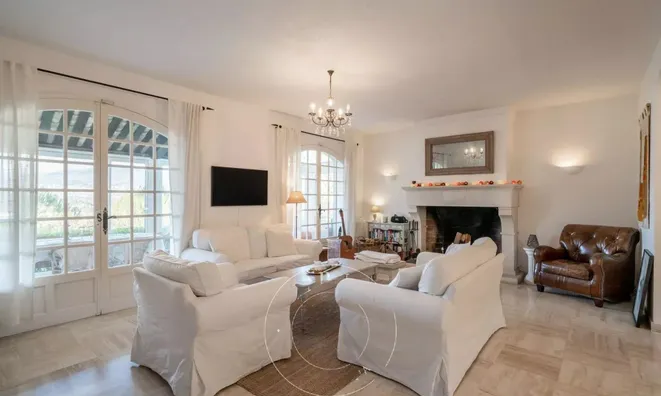 Недвижимость Villa Saint Martin Mougins: 2