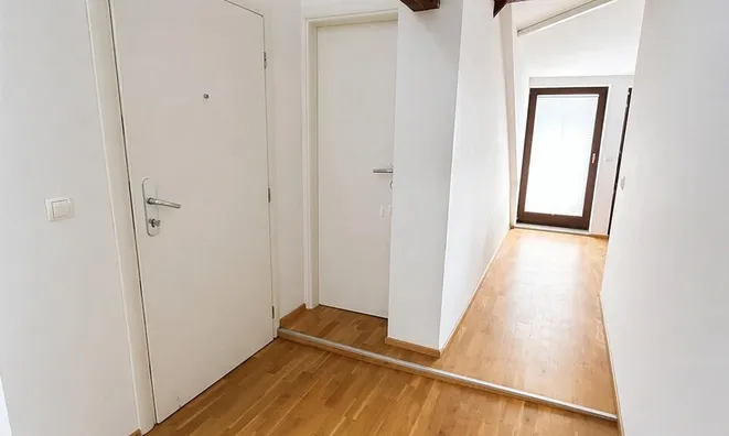 Недвижимость Квартира, 5+ комнат, Вич Тржашка Цеста: 1