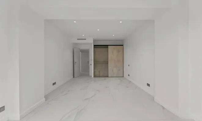 Недвижимость Villa Croix des Gardes: 13