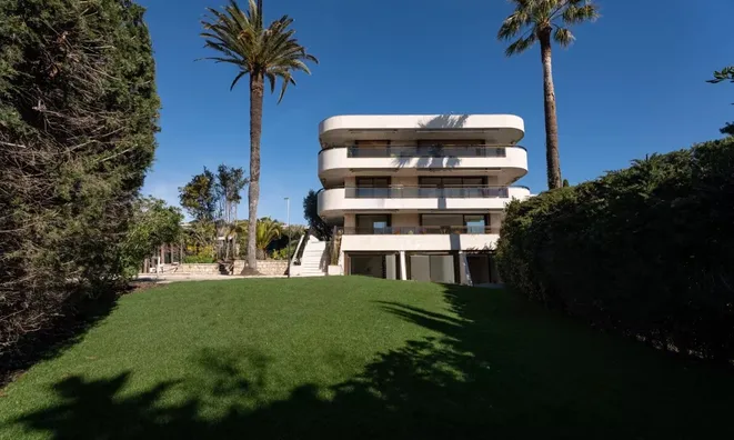 Недвижимость Villa Croix des Gardes: 17