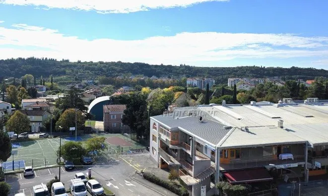 Недвижимость Four-room apartment near the primary school in Lucija: 11