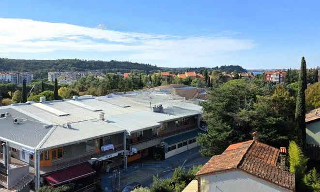 Недвижимость Four-room apartment near the primary school in Lucija: 12