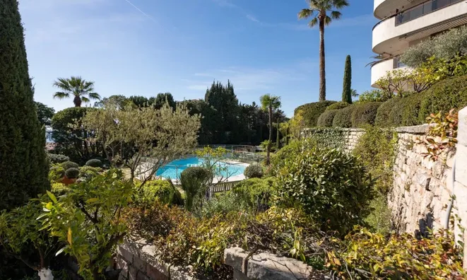 Недвижимость Villa Croix des Gardes: 27