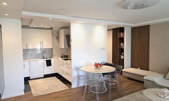Недвижимость Four-room apartment near the primary school in Lucija: 15