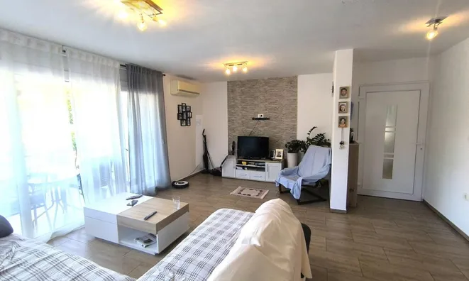 Недвижимость Three-room apartment in Koper: 2