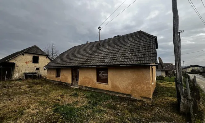 Недвижимость House in Groblje pri Prekopi: 1