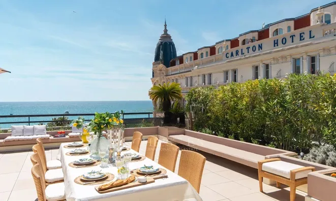Недвижимость House Cannes Croix des Gardes: 3