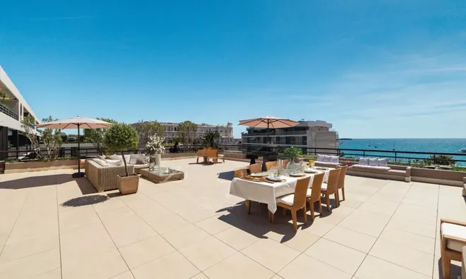 Недвижимость House Cannes Croix des Gardes: 4