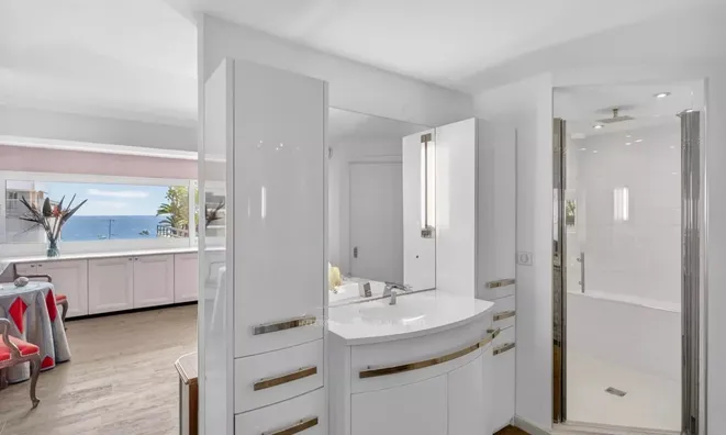 Недвижимость House Cannes Croix des Gardes: 21