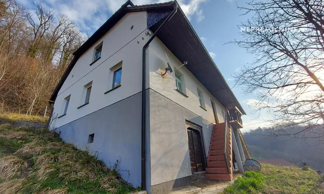 Недвижимость House in Olesche.: 1