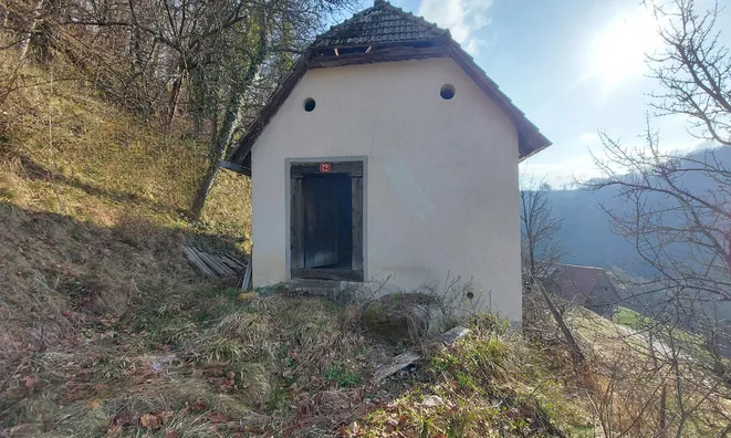 Недвижимость House in Olesche.: 13