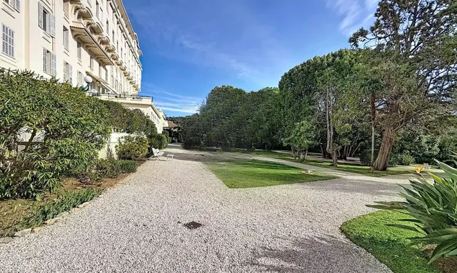 Недвижимость Estate Cannes République: 23