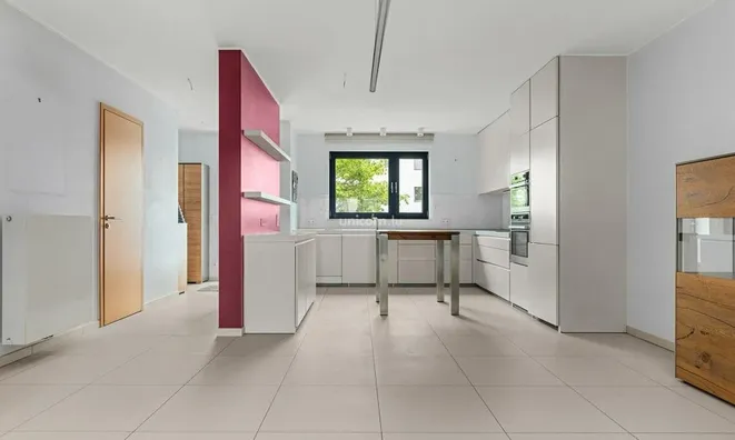 Недвижимость Triplex 5 bedrooms for sale in Belval: 3