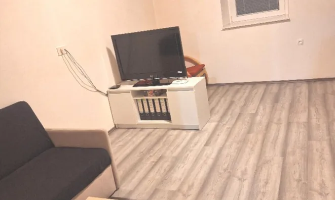 Недвижимость House in Ljubljana, Šiška: 3