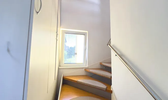 Недвижимость House, Ljubljana, Šiška: 18