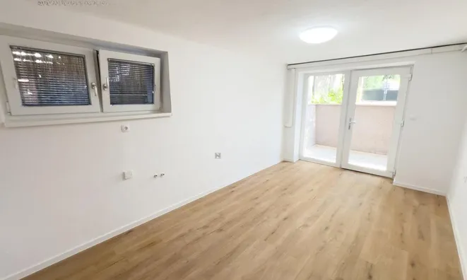 Недвижимость House, Ljubljana, Šiška: 28