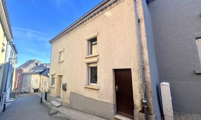 Недвижимость House 4 bedrooms for sale in Wiltz: 1
