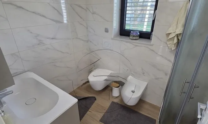 Недвижимость House, Podgorica: 10