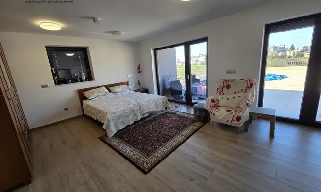 Недвижимость House, Podgorica: 13