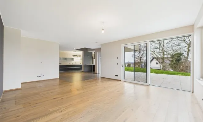 Недвижимость Semi-detached house 5 bedrooms for sale in Nospelt: 5
