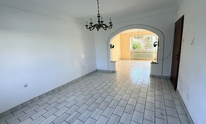 Недвижимость House 5 bedrooms for sale in Esch-sur-Alzette: 5