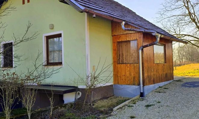 Недвижимость House in Sukhoi Vrk: 3
