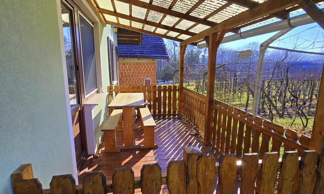 Недвижимость House in Sukhoi Vrk: 26