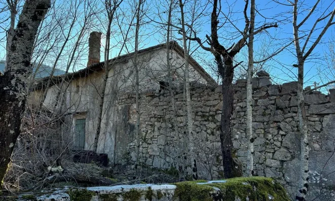 Недвижимость House in Golace: 6