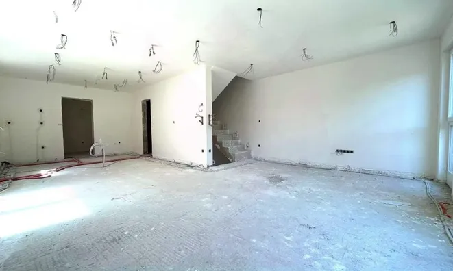 Недвижимость House 3 bedrooms for sale in Wiltz: 3