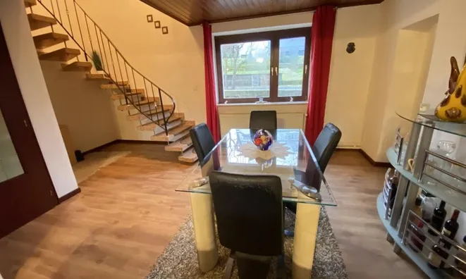 Недвижимость House for sale in Niederfeulen: 4