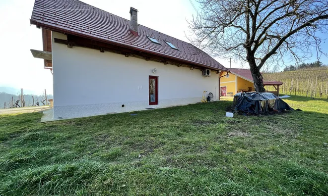 Недвижимость House in Bistrica ob Sotli: 14