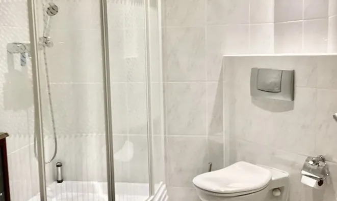Недвижимость House 6 bedrooms for sale in Sanem: 6
