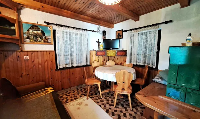 Недвижимость House, Grushkovets: 7