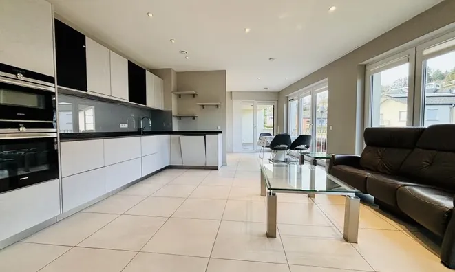 Недвижимость Apartment 2 bedrooms for sale in Schuttrange: 2