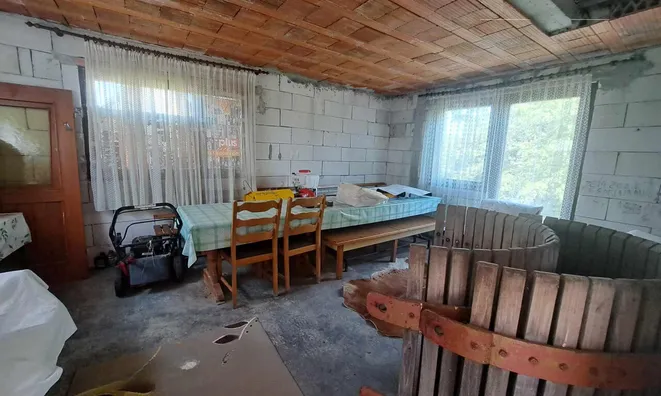 Недвижимость House, Grushkovets: 5