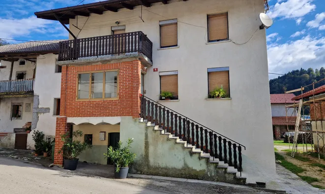 Недвижимость Duplex Livek in the Village: 2