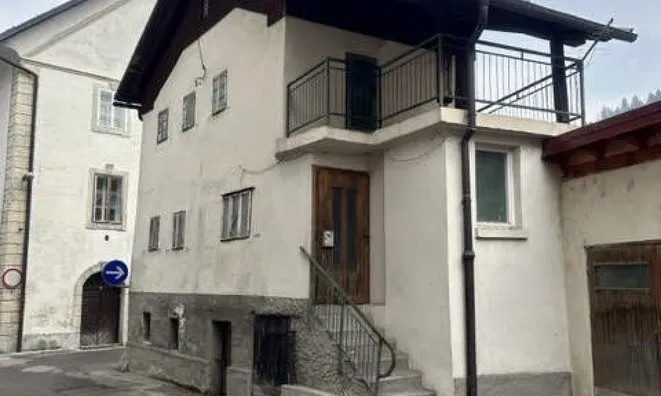 Недвижимость House in Idrija: 1