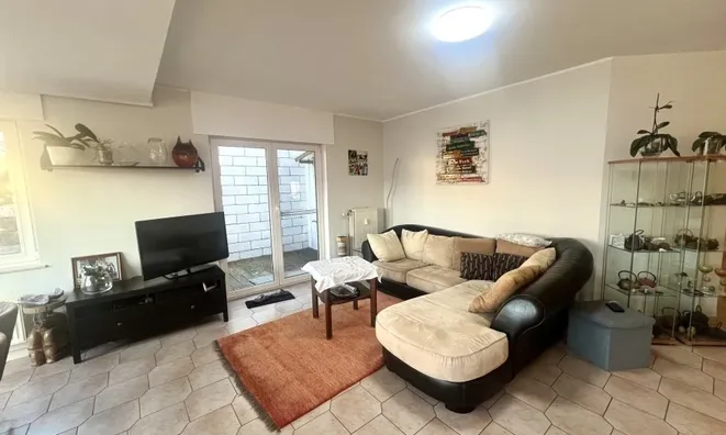 Недвижимость Apartment 2 bedrooms for sale in Colmar-Berg: 3