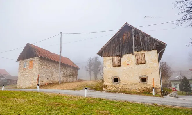 Недвижимость House in the Dalne Znive area: 3