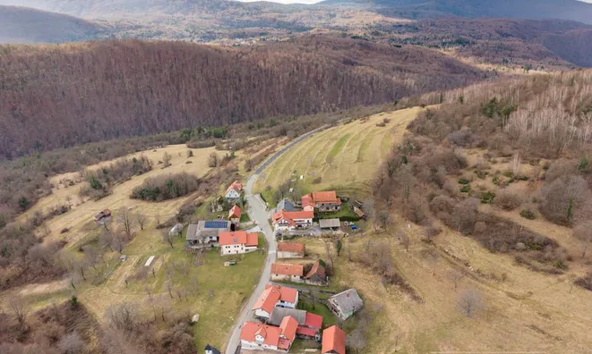 Недвижимость House in the Dalne Znive area: 14