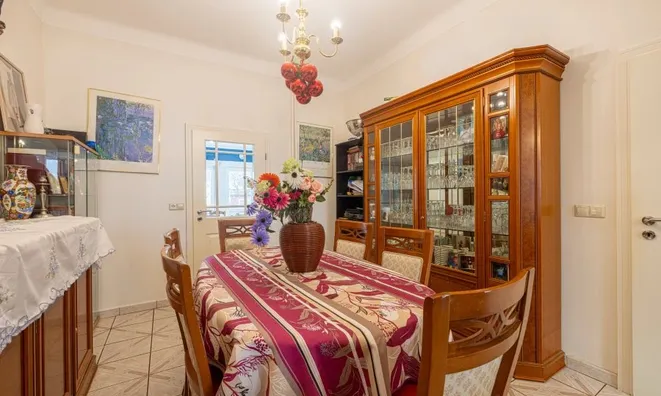 Недвижимость Semi-detached house 4 bedrooms for sale in Schifflange: 5