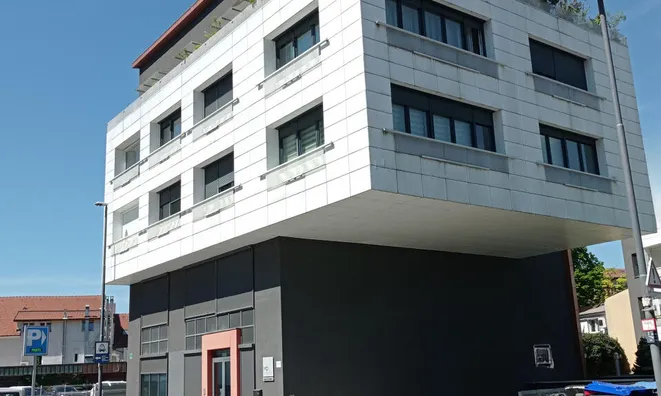 Недвижимость Коммерческое помещение в центре на улице Бохоричева: 4
