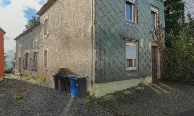 Недвижимость House 4 bedrooms for sale in Perlé: 1