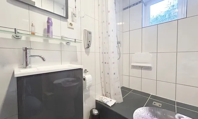 Недвижимость House 5 bedrooms for sale in Kayl: 5