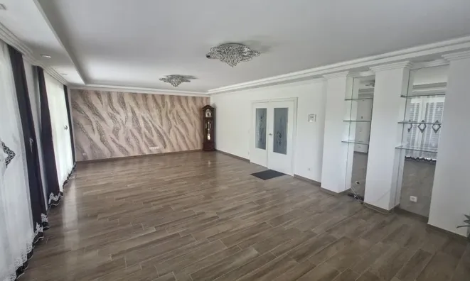 Недвижимость Semi-detached house 5 bedrooms for sale in Oberpallen: 3