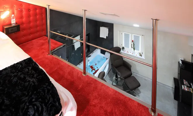 Недвижимость One-room apartment in Piran: 4