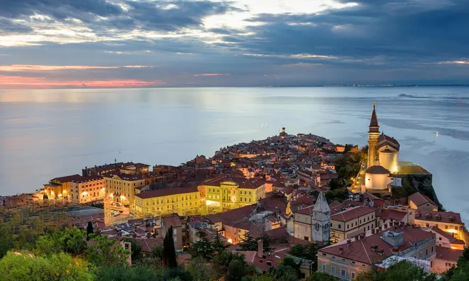 Недвижимость One-room apartment in Piran: 17