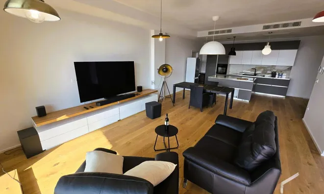 Недвижимость Three-room penthouse in Koper: 5
