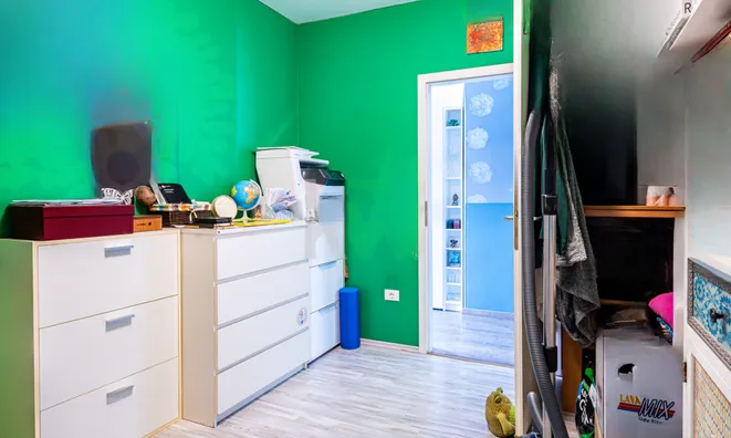 Недвижимость Apartment with a large terrace: 11